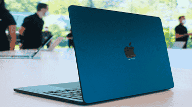 15 吋 MacBook Air 的蛛丝马迹出现在开发者日志